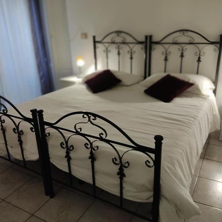 Crispi Accomodation B&B Catania-Fontanarossai nemzetközi repülőtér Kültér fotó