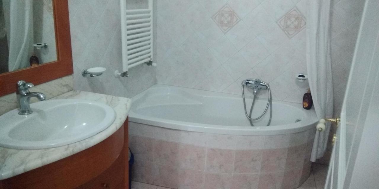 Crispi Accomodation B&B Catania-Fontanarossai nemzetközi repülőtér Kültér fotó