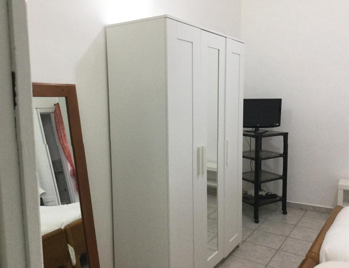 Crispi Accomodation B&B Catania-Fontanarossai nemzetközi repülőtér Kültér fotó