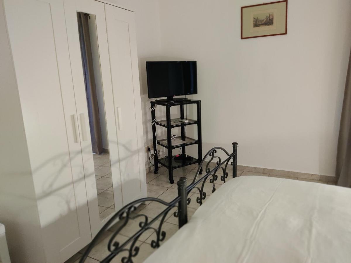 Crispi Accomodation B&B Catania-Fontanarossai nemzetközi repülőtér Kültér fotó