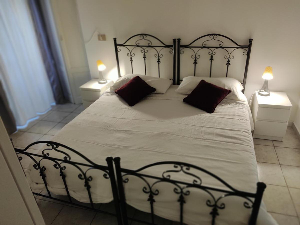 Crispi Accomodation B&B Catania-Fontanarossai nemzetközi repülőtér Kültér fotó
